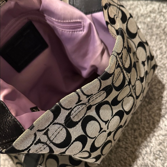 Coach Black and Tan Hobo Bag slouchy purse signature c designer handbag - Picture 8 of 8